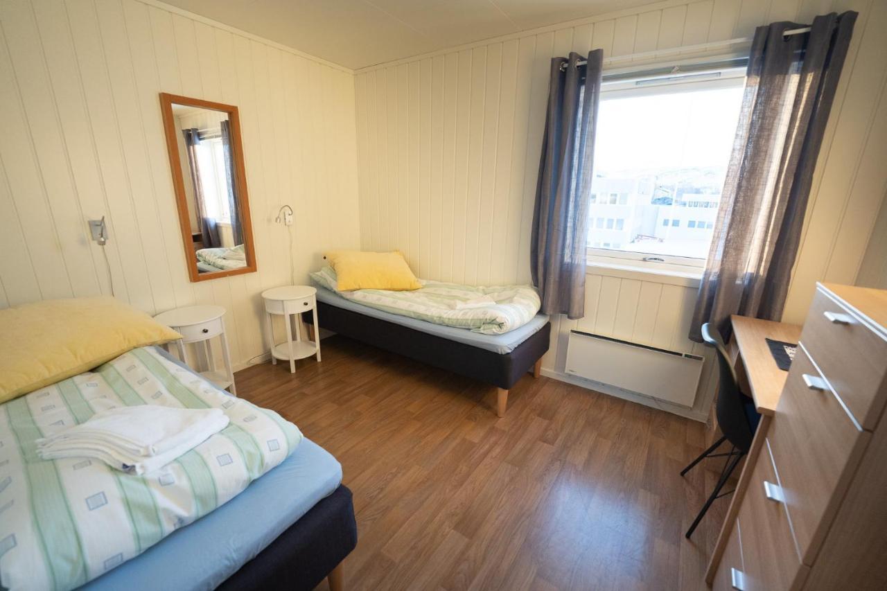 Mix Tana Spiseri Og Overnatting Exterior foto